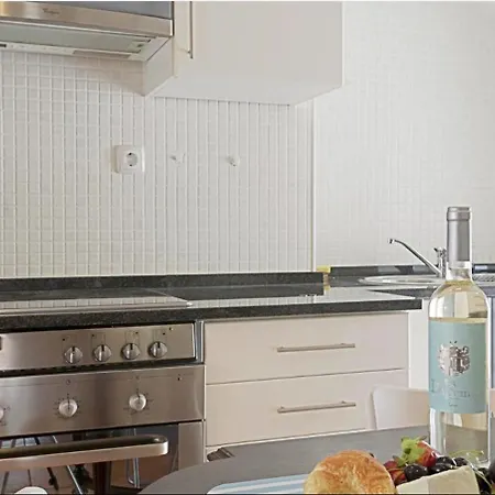 Guestready - Rare Terrace Apt, Historic Center Lisbon