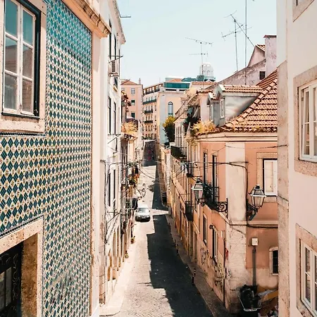 Guestready - Rare Terrace Apt, Historic Center *